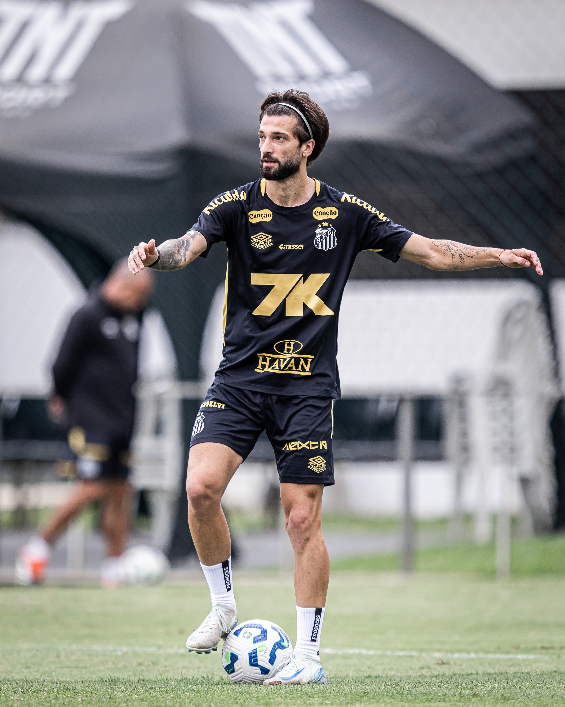 Santos estreia centroavante para tentar encerrar seca de 140 dias
