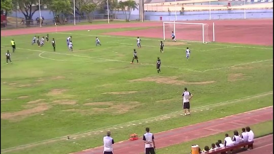 Veja gols de Matheus Nascimento, joia de 16 anos que está no profissional do Botafogo