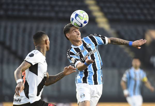 Análise: Grêmio é dominado pelo Vasco no 2º tempo, decepciona e gera cobranças no vestiário