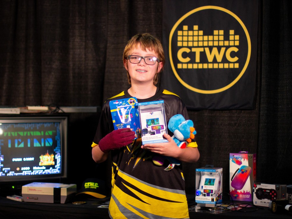 Willis Gibson, jogador de Tetris de 13 anos que zerou o game — Foto: Reprodução/aGameScout