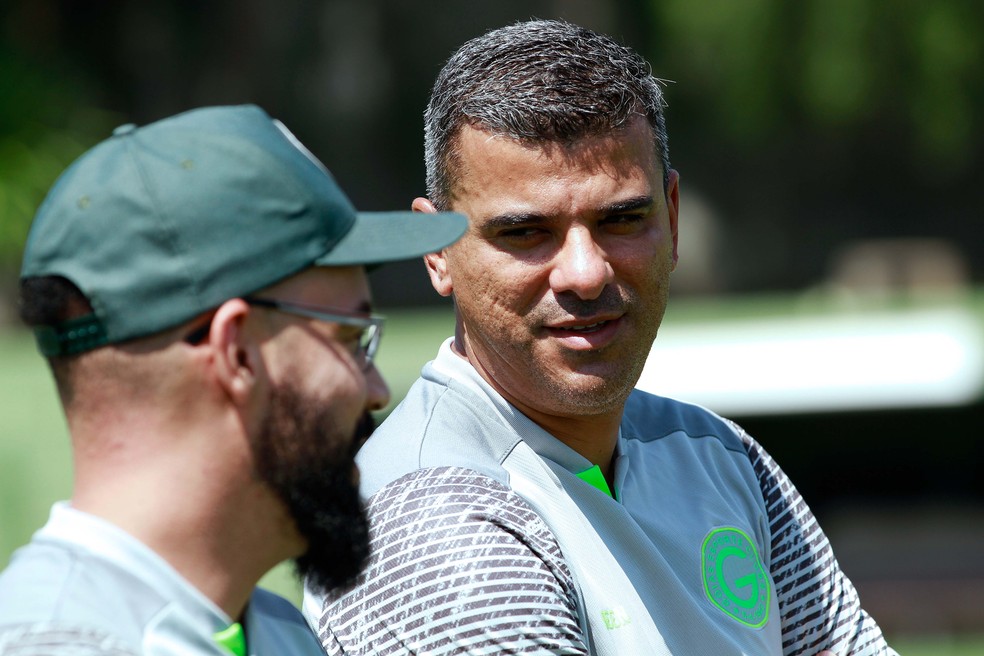 Mário Henrique, técnico interino do Goiás, esteve na base do Cruzeiro — Foto: Rosiron Rodrigues/GEC