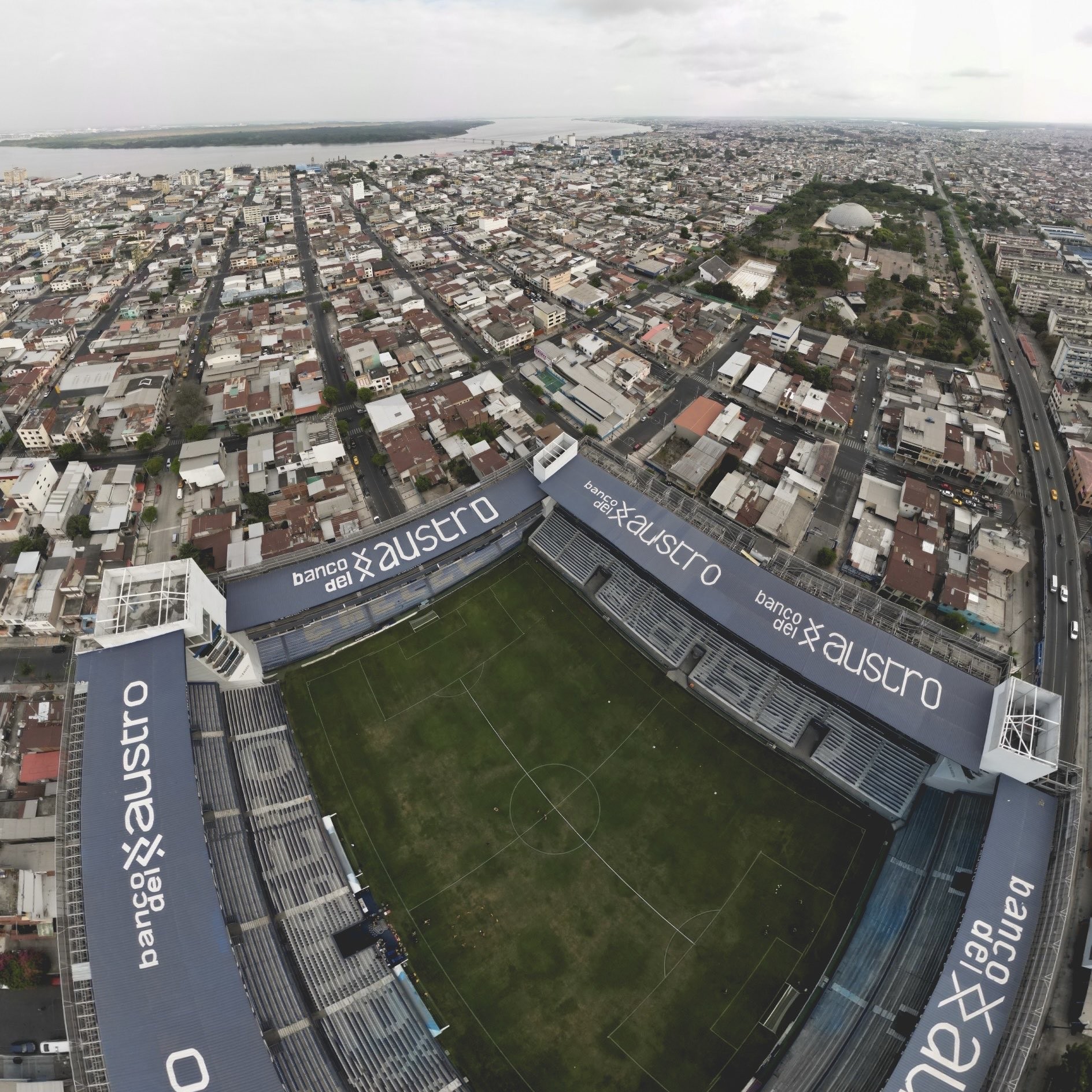 Escalação do Atlético-MG: sem volante e pensando na altitude