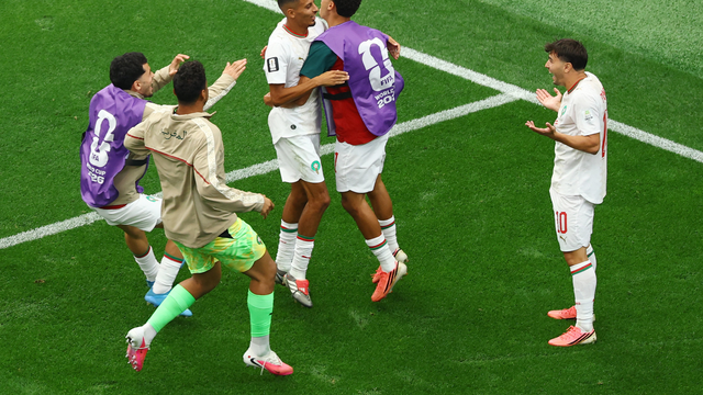 Azzedine Ounahi comemora o segundo gol em Canadá x Marrocos