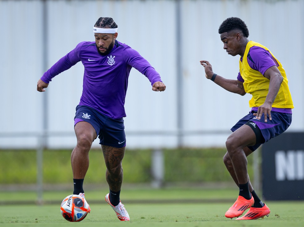 BOMBA: Memphis Depay se envolve em briga com Félix Torres durante treino e vira assunto na Europa