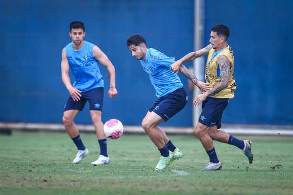 DESFALQUES IMPACTAM GRÊMIO NA LUTA POR VITÓRIAS! O time de Renato Portaluppi terá até sete ausências no duelo contra o Juventude!