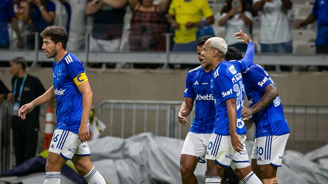 Cruzeiro x Athletico-PR; gol Gabriel Veron