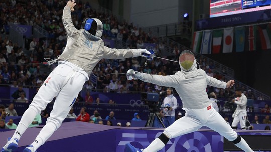 Técnica de esgrimista com pulos à la Street Fighter viraliza - Foto: (REUTERS/Albert Gea)