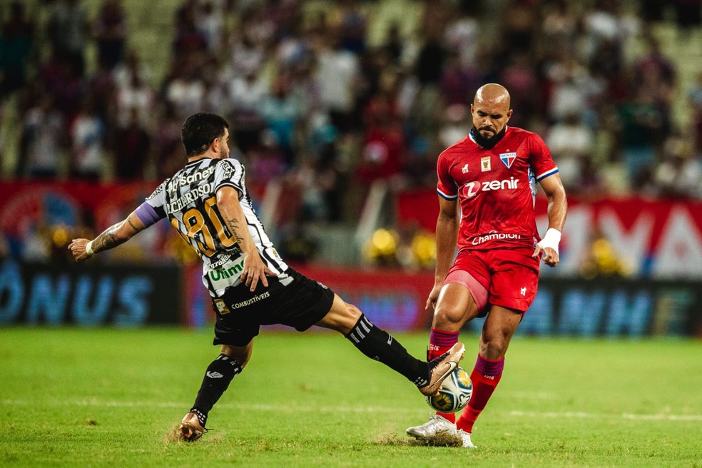 Campeonato Brasileiro Futebol Fortaleza Internacional Abril 2023 Fortaleza  Ceará Brasil — Fotografia de Stock Editorial © thenews2.com #651504424