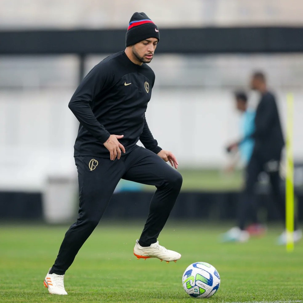 Maycon em treino do Corinthians — Foto: Rodrigo Coca/Ag. Corinthians