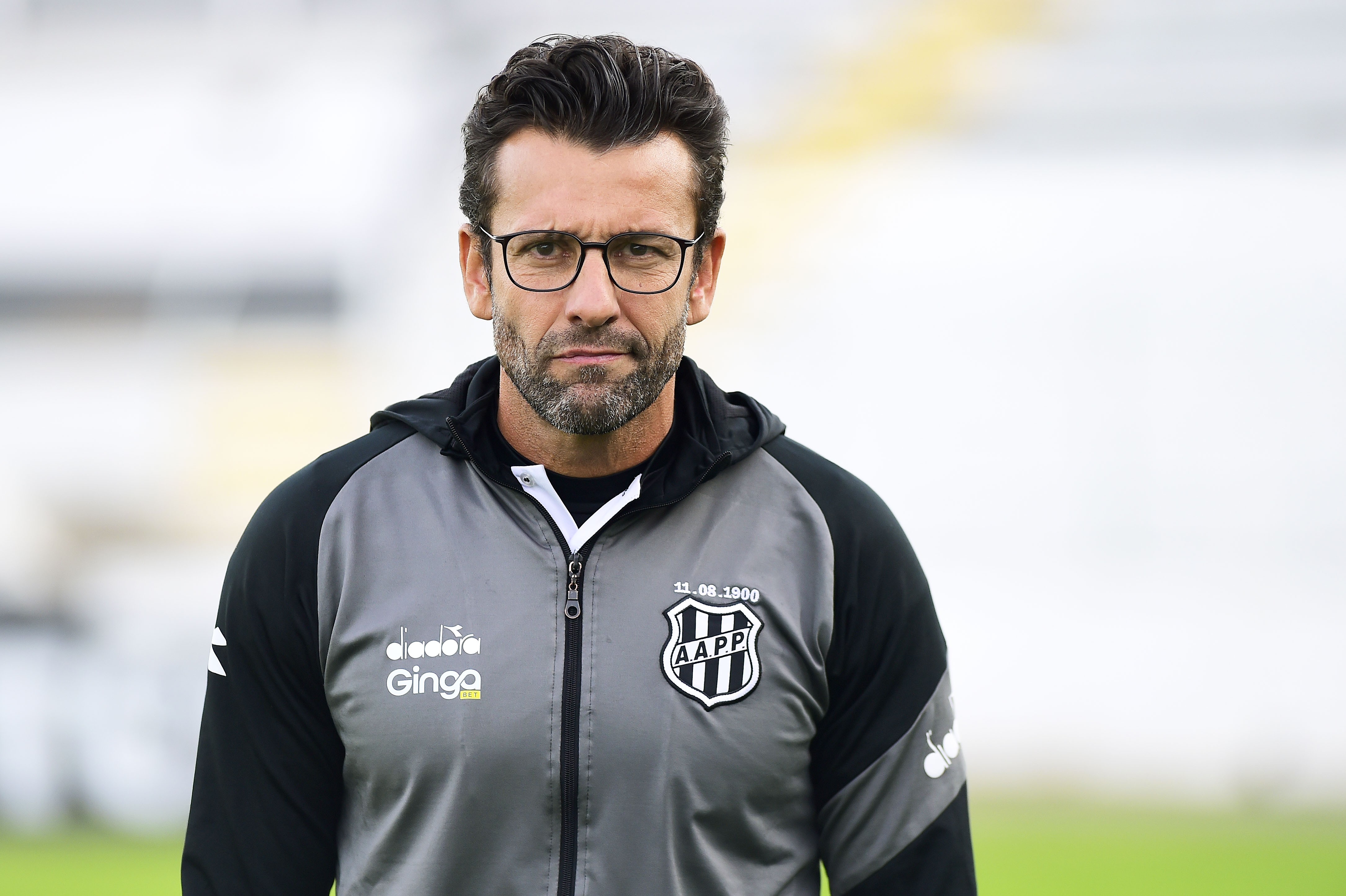 América-MG anuncia Alberto Valentim como novo técnico