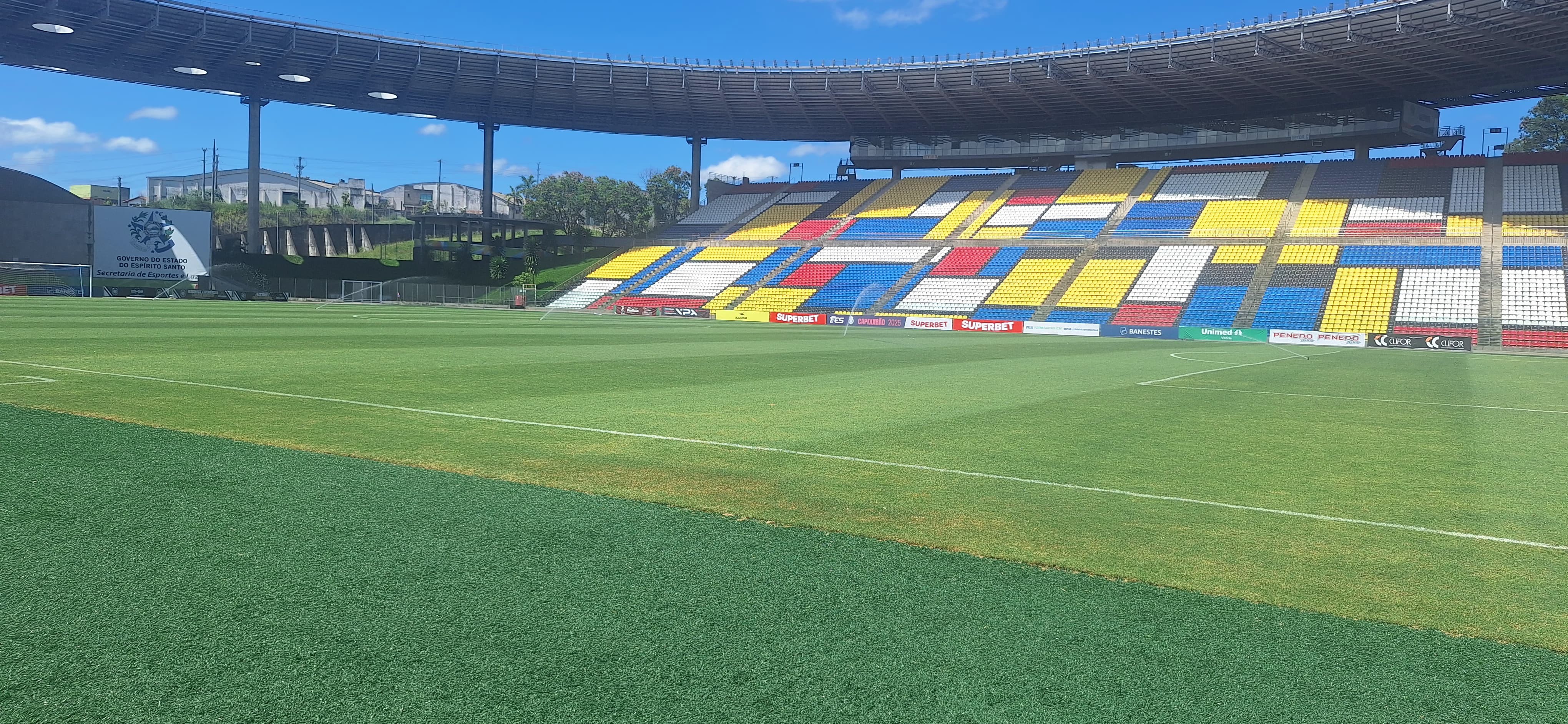 Transmissão ao vivo: Cruzeiro enfrenta Defensa y Justicia com horário e escalações.