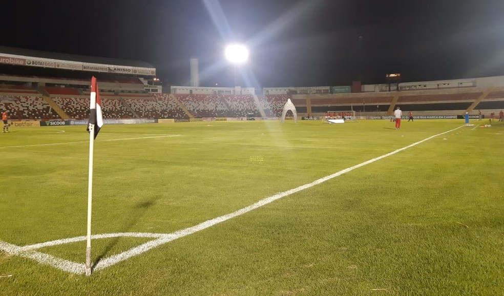 Serviço de jogo para Chapecoense vs Botafogo-SP