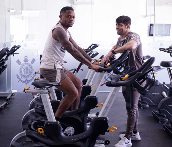 Corinthians Refina Trabalho Tático de Diego Palácios, Igor Coronado e Maycon