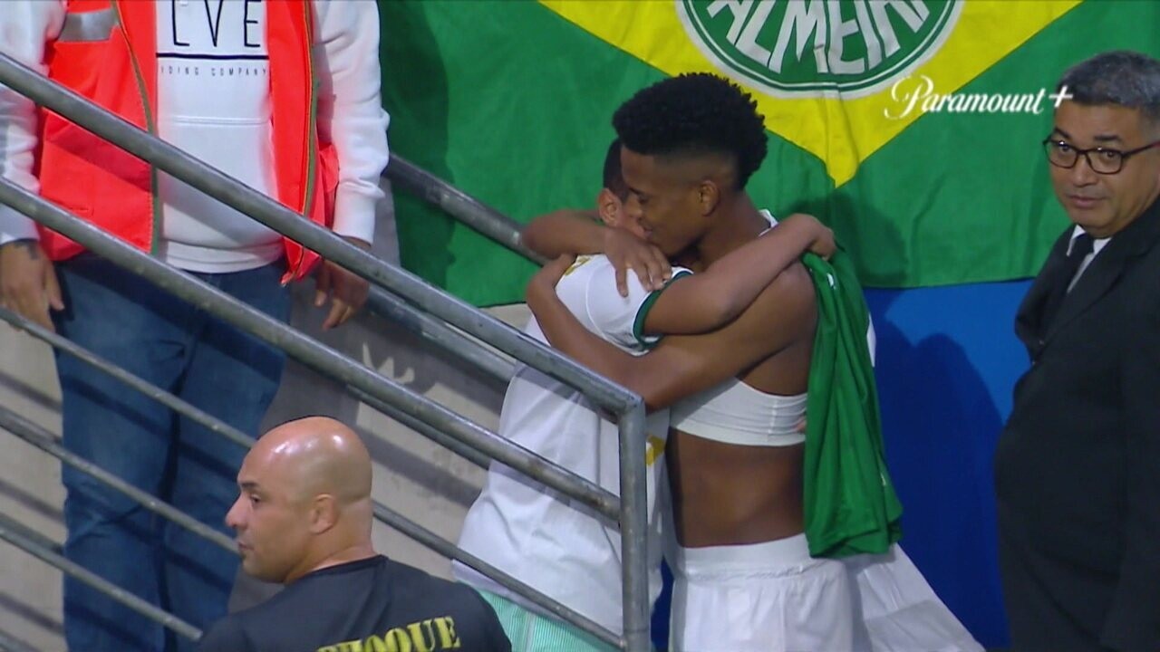 Contratação milionária: Chelsea reforça elenco para enfrentar o Flamengo no Mundial.
