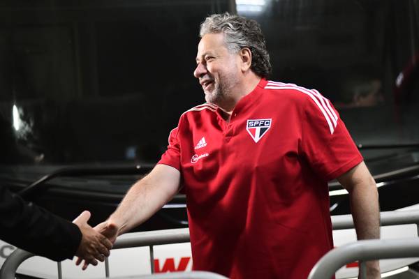 São Paulo marca eleição para presidente para 8 de dezembro; Casares ainda não tem rival