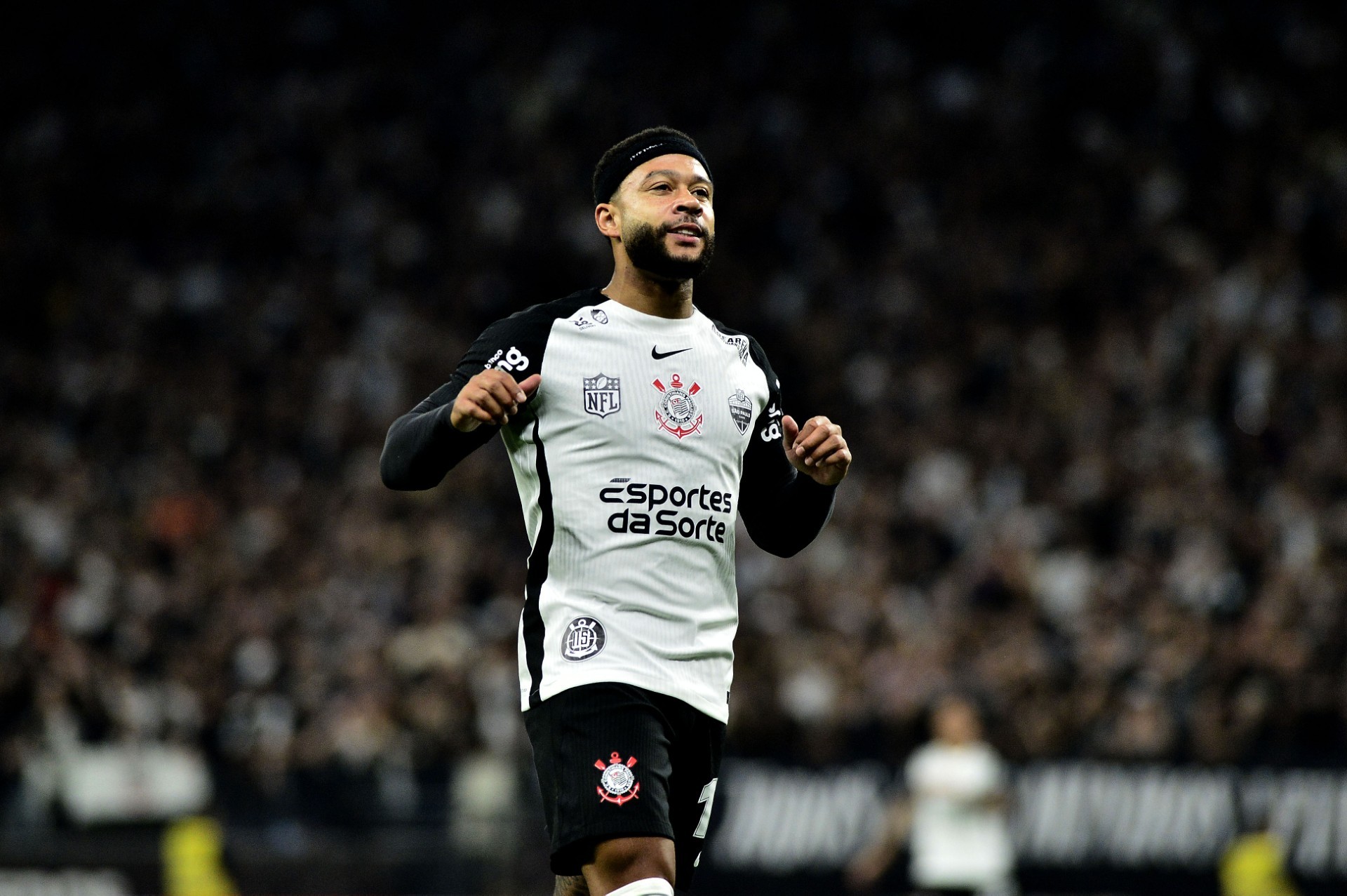 Corinthians encaminha acordo para parcelar dívida de R$ 11 milhões com Memphis