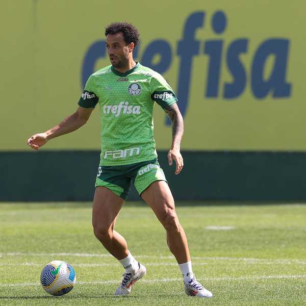 Falta de Destaque: Início Tímido de Felipe Anderson no Palmeiras