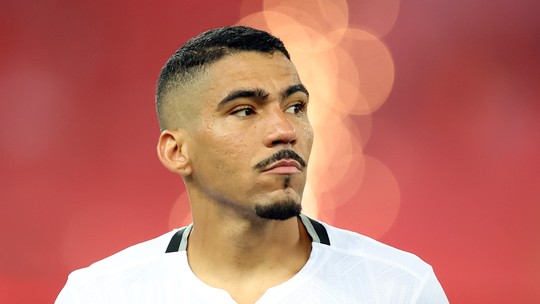 Possível novidade no Botafogo, Allan foi desejado pelo PSG e quase fechou com rival em 2019 - Foto: (Vítor Silva/Botafogo)