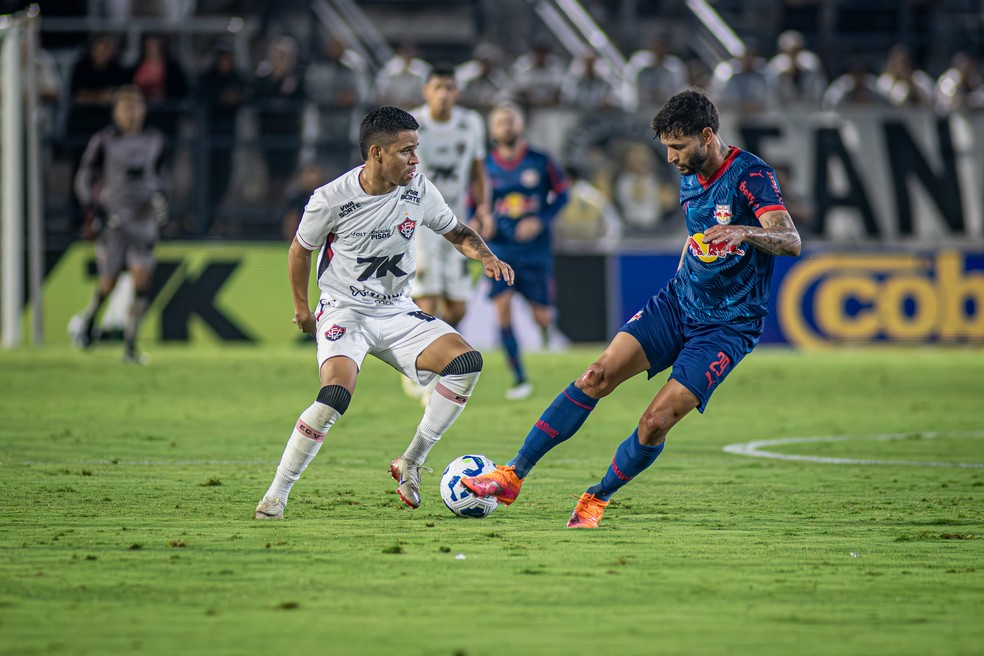 Erick em Bragantino x Vitória — Foto: Victor Ferreira / EC Vitória