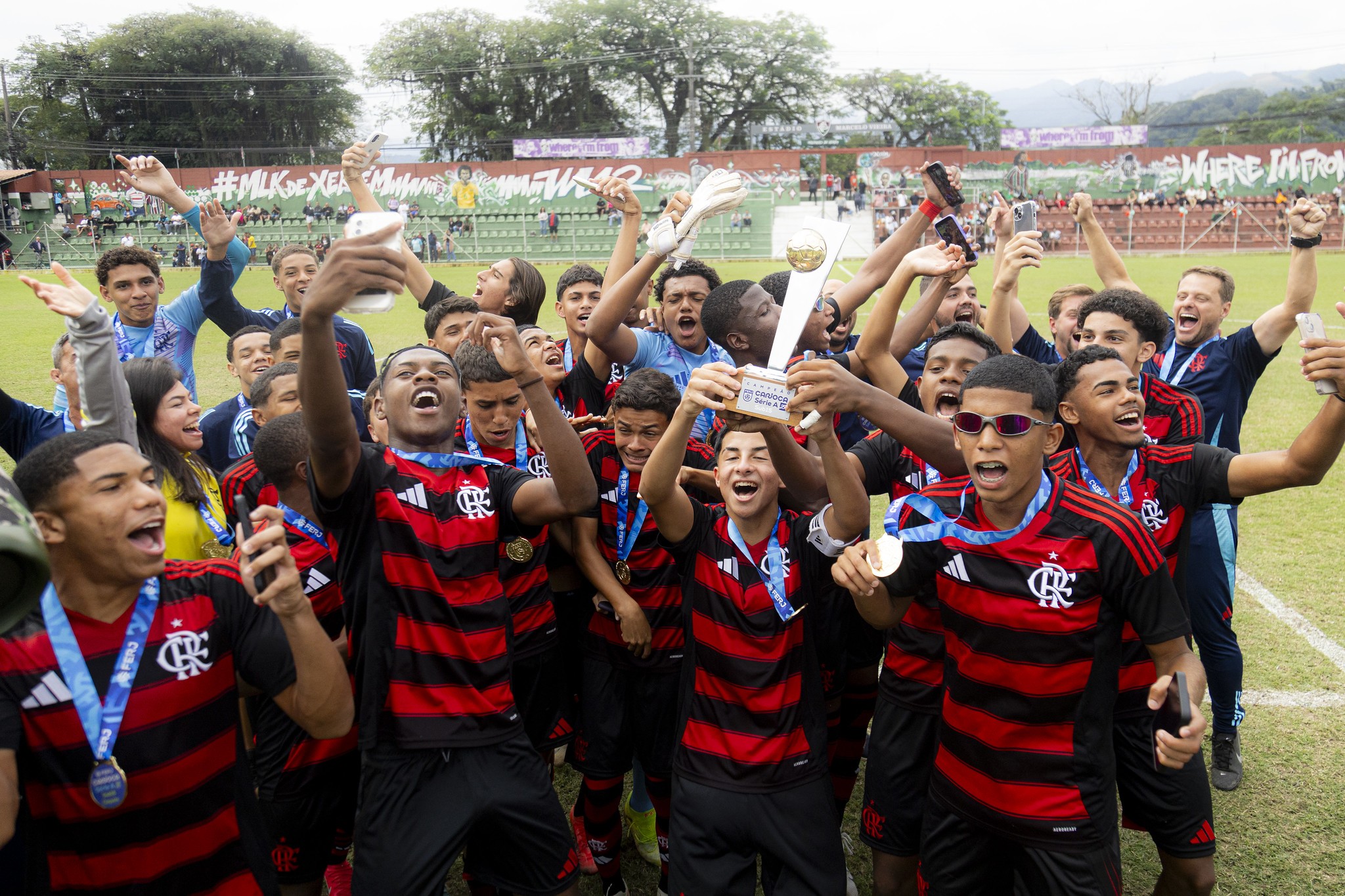 FIM DA SECA! Flamengo conquista título carioca sub-15 nos pênaltis após sete anos de espera