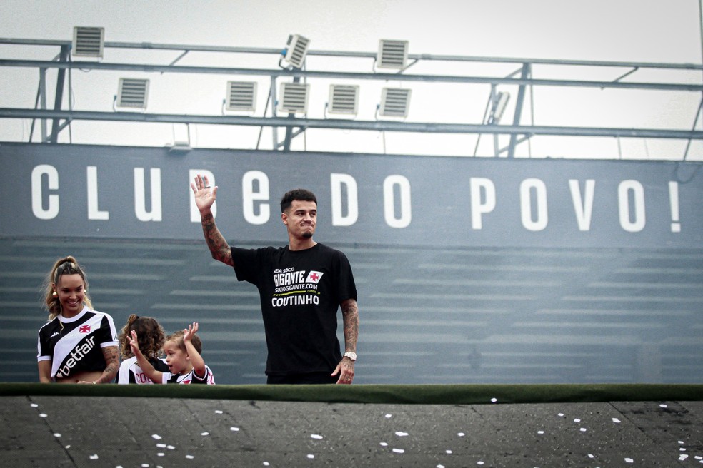 N�mero de s�cios-torcedores do Vasco cresce quase 30% com contrata��o de Coutinho � Foto: Matheus Lima / Vasco