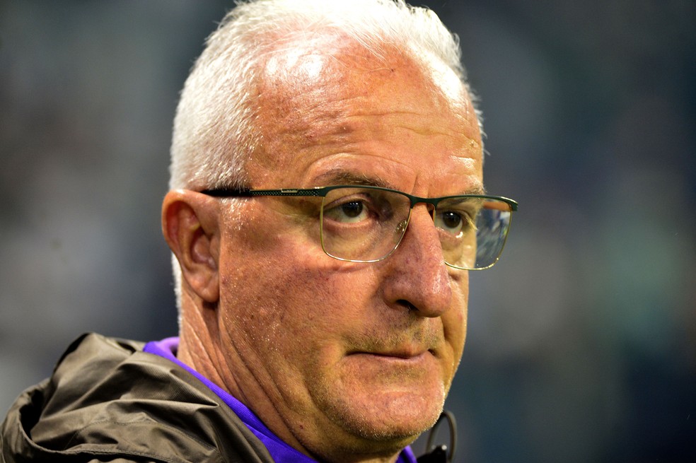 Dorival cobra eficiência após estreia ruim do Corinthians no Brasileirão