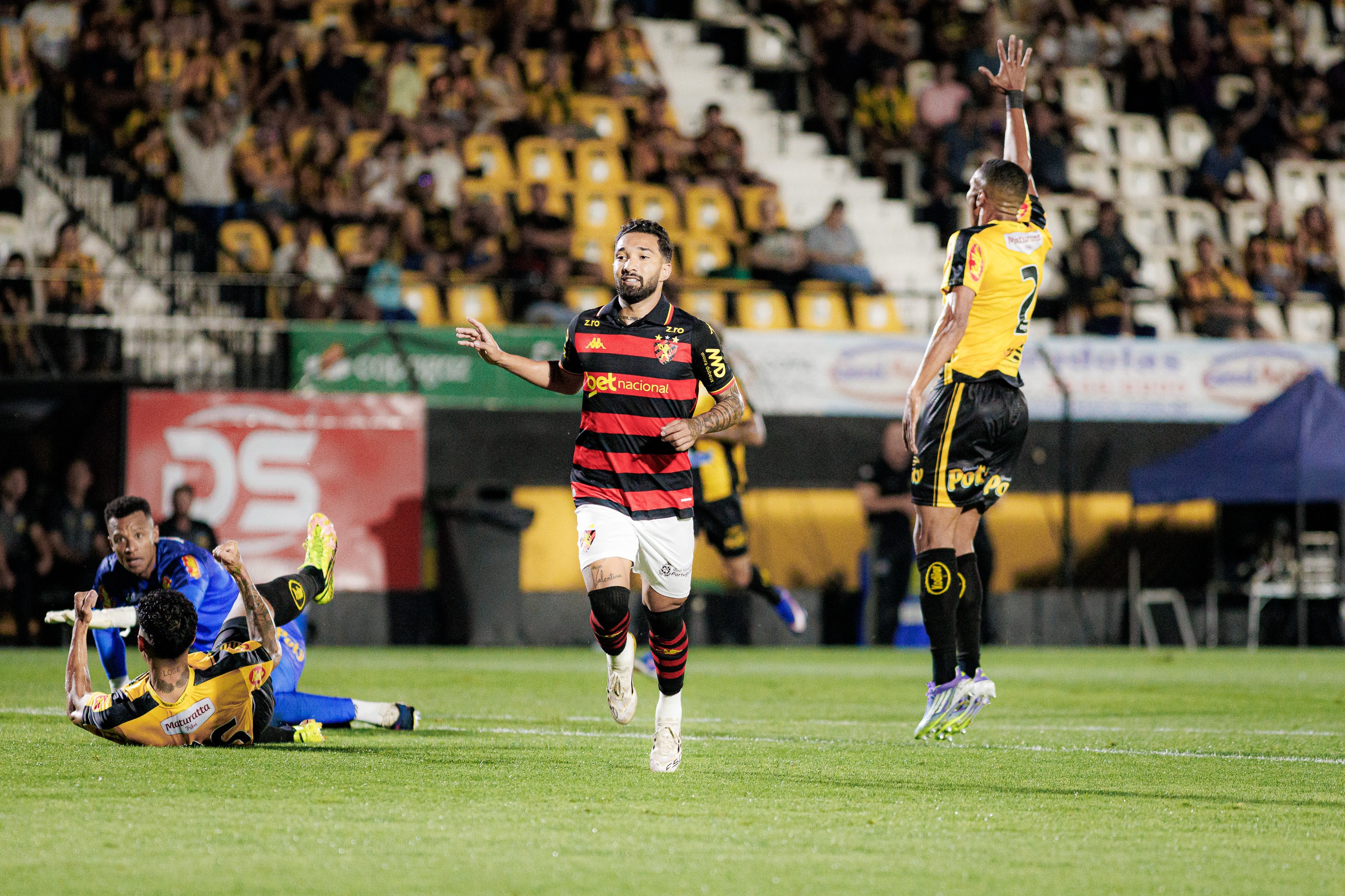 Atuações do Sport: festival de avaliações baixas em derrota para o Novorizontino; dê suas notas
