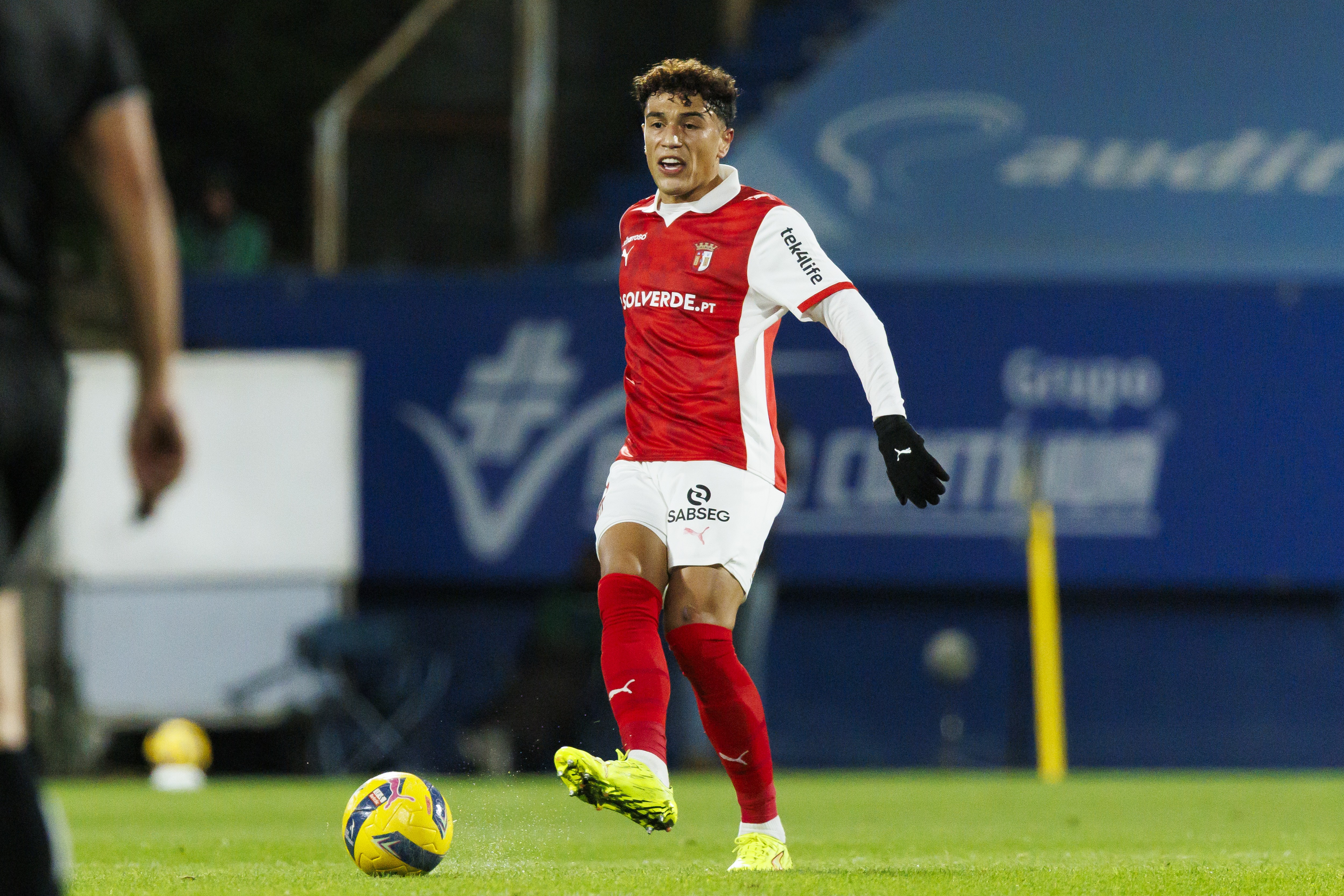 Saiba quem é o tocantinense Vitor Carvalho, que defende o Braga e foi sondado por clubes brasileiros