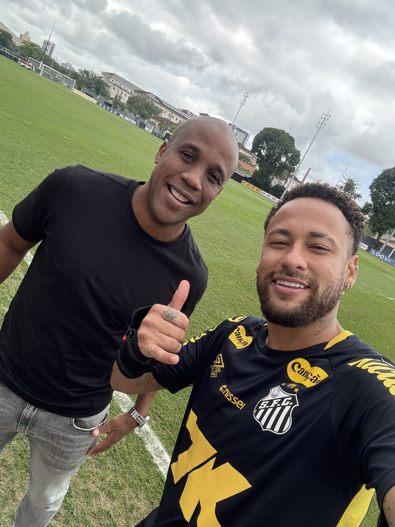 Escalação do Santos: Lautaro Díaz ganha espaço no ataque; Borges visita CT Rei Pelé