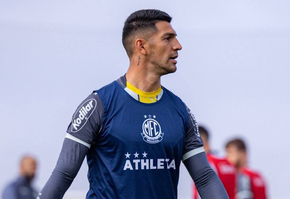 André Luís destaca evolução do Mirassol na intertemporada e mira reação na Série A