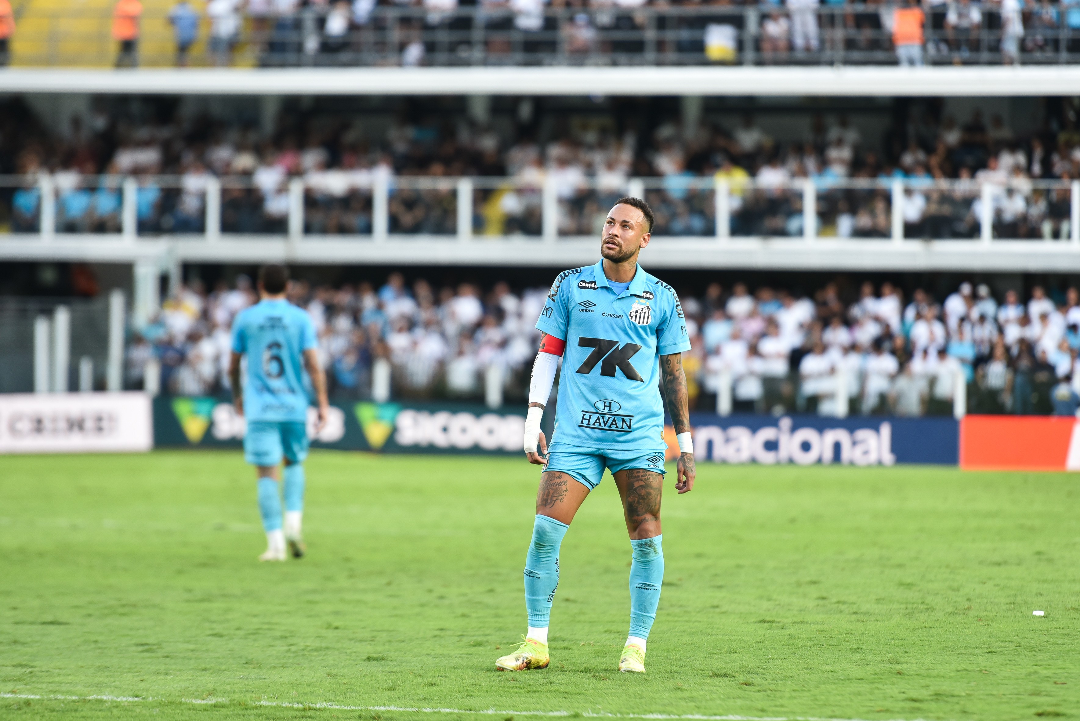 Bastidores: Santos inicia conversas para renovar com Neymar e espera sinal 