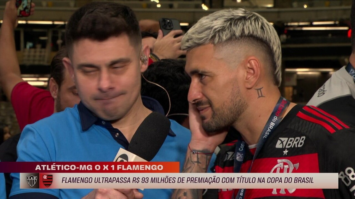 Arrascaeta planeja cirurgia para próxima semana após conquista de penta com Flamengo.