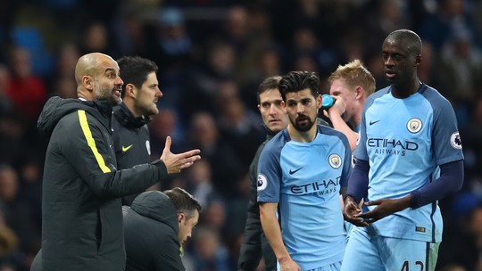 Ex-Barcelona detona Guardiola: "Não vejo um homem, vejo uma cobra"