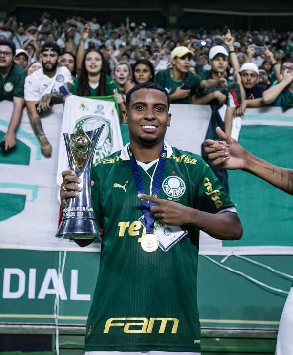 Superando a Enchente: Jóia do Palmeiras Vive Sonho de Campeão
