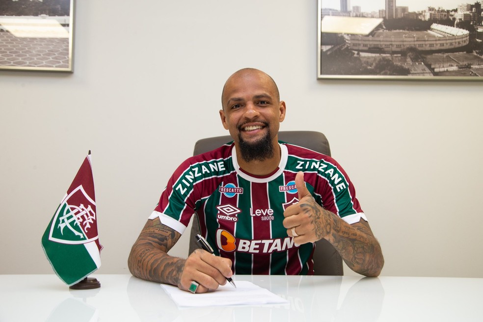 Felipe Melo renovou até 2024 com o Fluminense — Foto: Reprodução