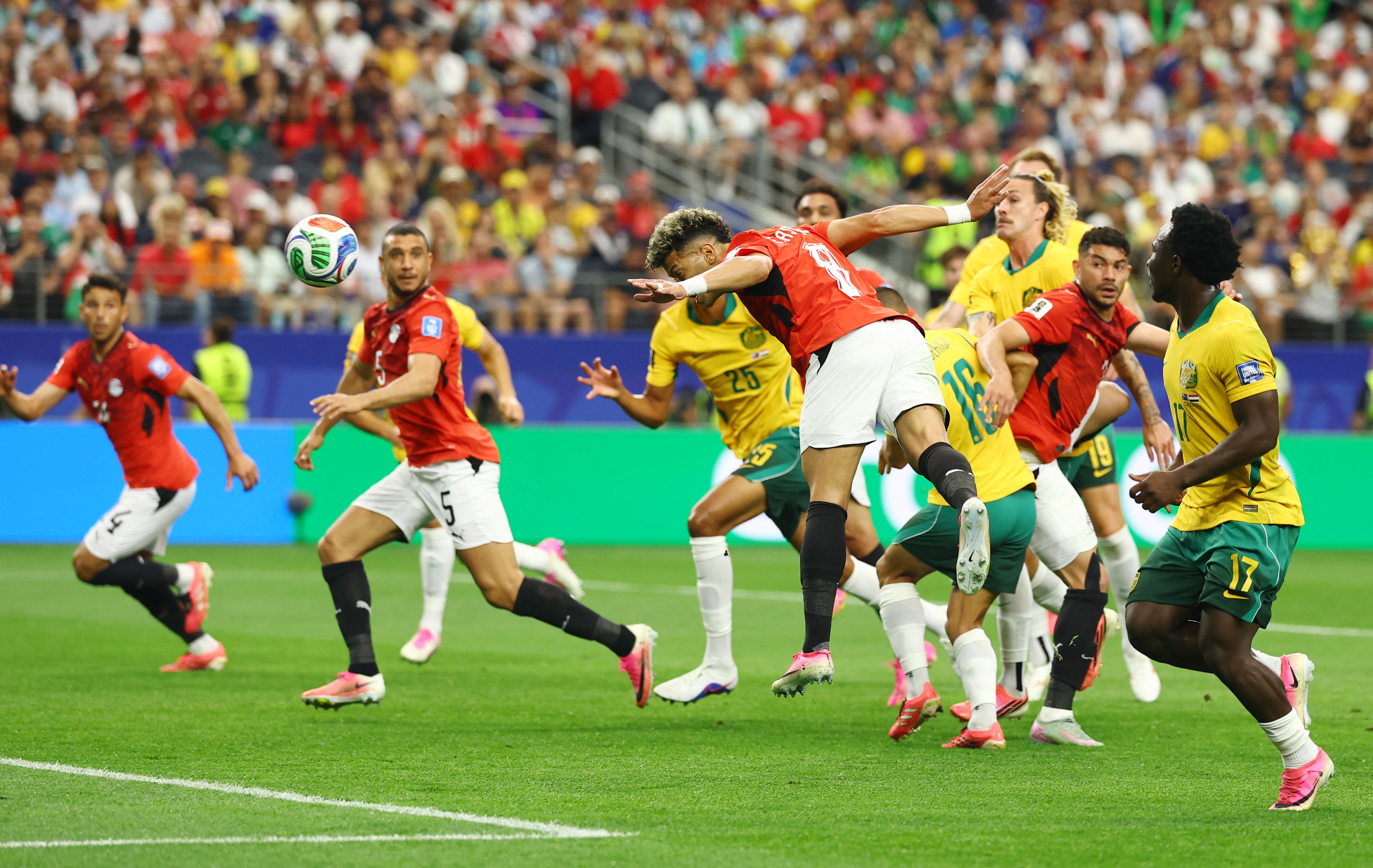 Ashour marca segundo gol pelo Egito na Copa; conheça o jogador