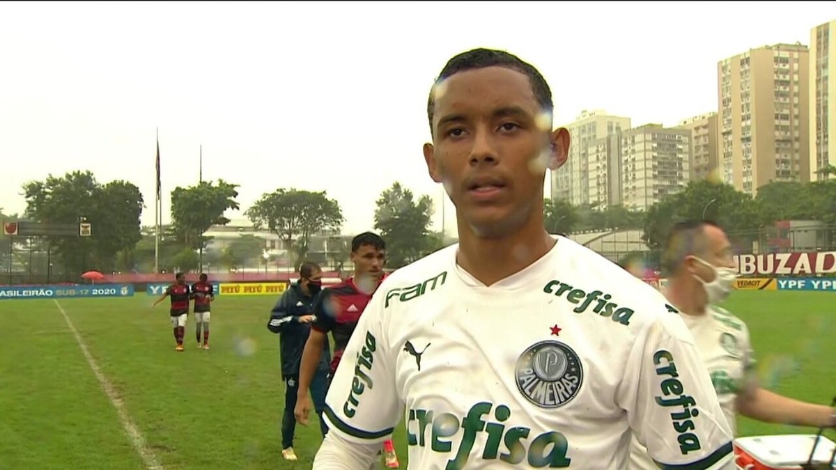 ATÉ LOGO! Palmeiras negocia empréstimo de zagueiro promissor para time argentino