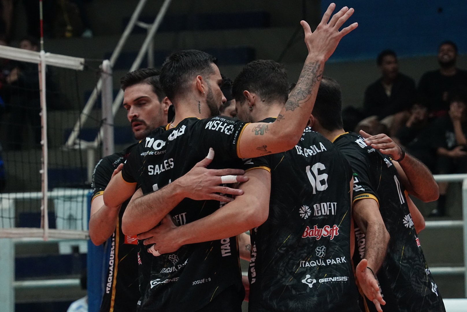 Itaquá vence Ilhabela e conquista vaga inédita nas semifinais do Paulista de vôlei masculino