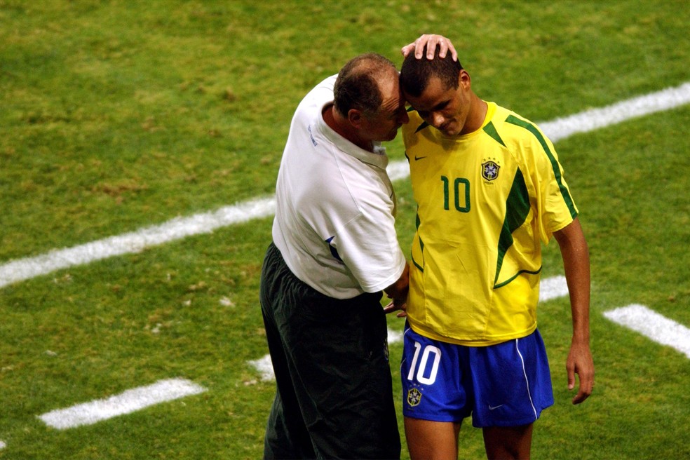 No Podcopa, Kaká esbanja sinceridade ao apontar culpado pela preparação  ruim na Copa-2006 e revela como Felipão lidou com 'fogueira das vaidades'  no Penta - ESPN
