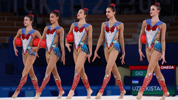 Ginástica rítmica: Brasil luta por 2 pódios em etapa do Uzbequistão