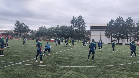 Altos desembarca em Porto Alegre e faz primeiro treino antes de confronto contra o São José-RS