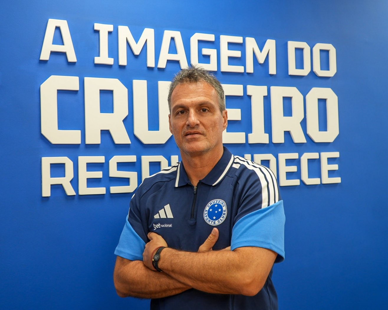 Cruzeiro contrata Bruno Spindel, ex-Flamengo, para diretoria de futebol.