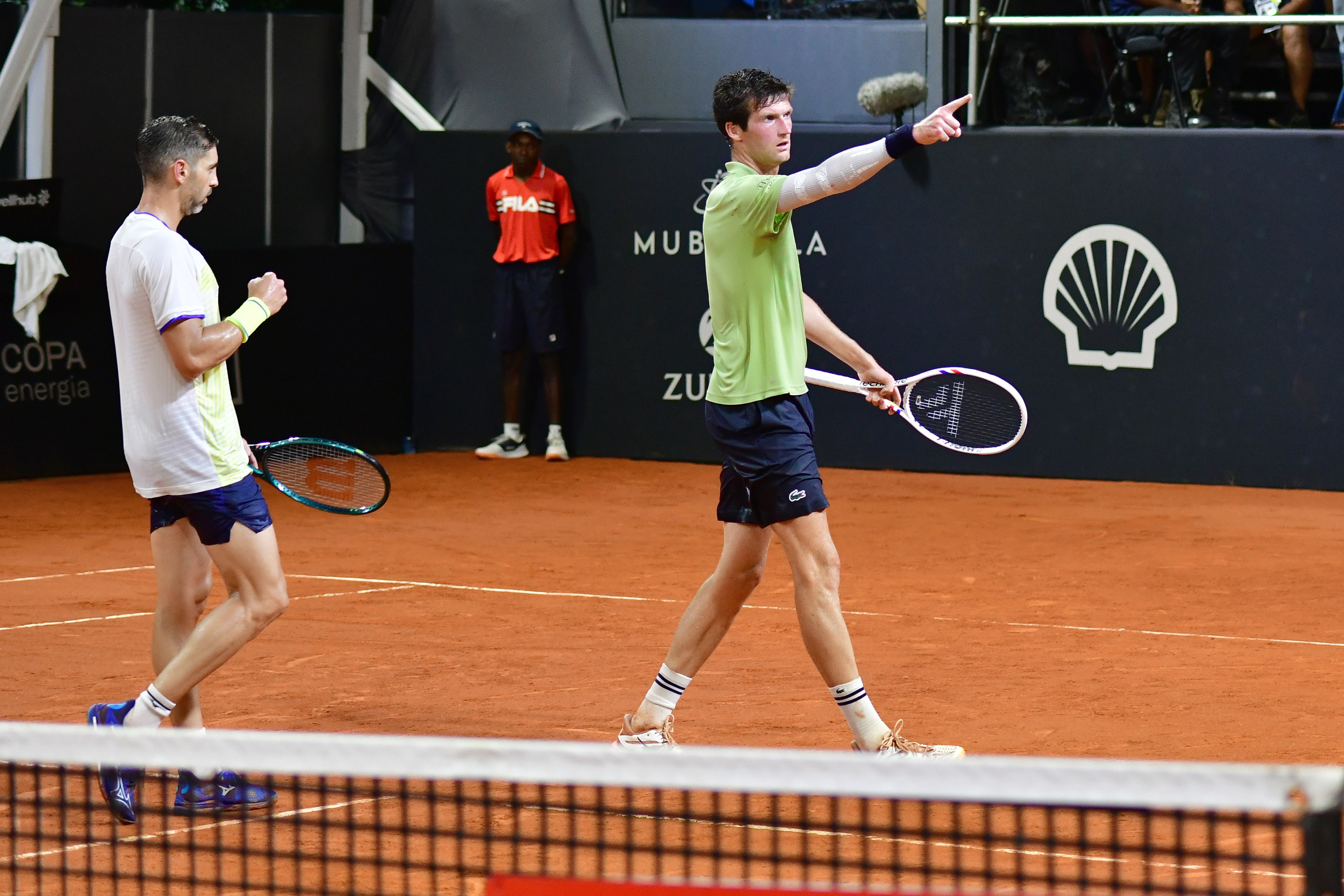 Algoz de brasileiros, tenista francês se revolta com torcida; assista