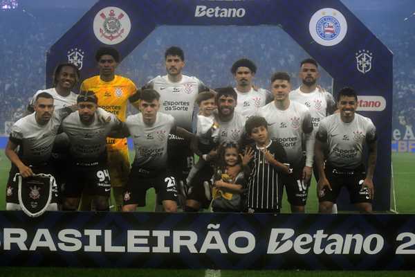 Destaque: Memphis brilha, Yuri marca e Corinthians garante vitória em mais uma partida