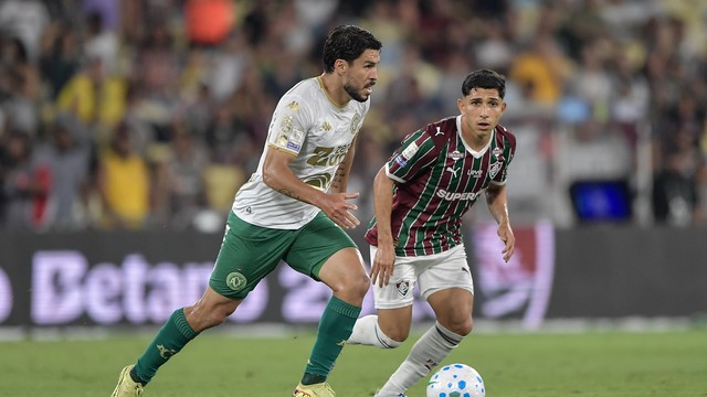 Marcinho e Savarino em Fluminense x Chapecoense