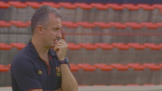 Dorival Júnior x Daniel Paulista: veja curiosidades que envolvem os técnicos de Corinthians e Sport - Experiente treinador do Timão já foi comandante do rubro-negro, em dois clubes; eles se reencontrarão como adversários no próximo domingo, na Ilha do Retiro, pelo Brasileirão