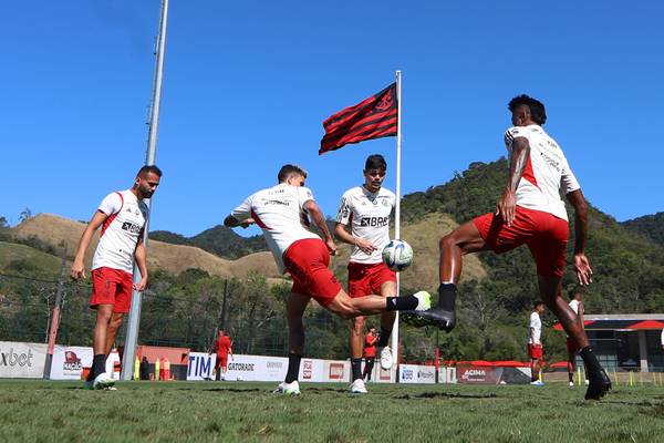 Plantilla de Flamengo: Arrascaeta entrena bien un día más con el equipo mixto |  Flamenco