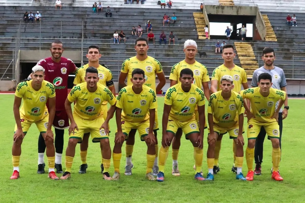 Com elenco reduzido, Galvez faz amistoso na Bolívia e é derrotado pelo