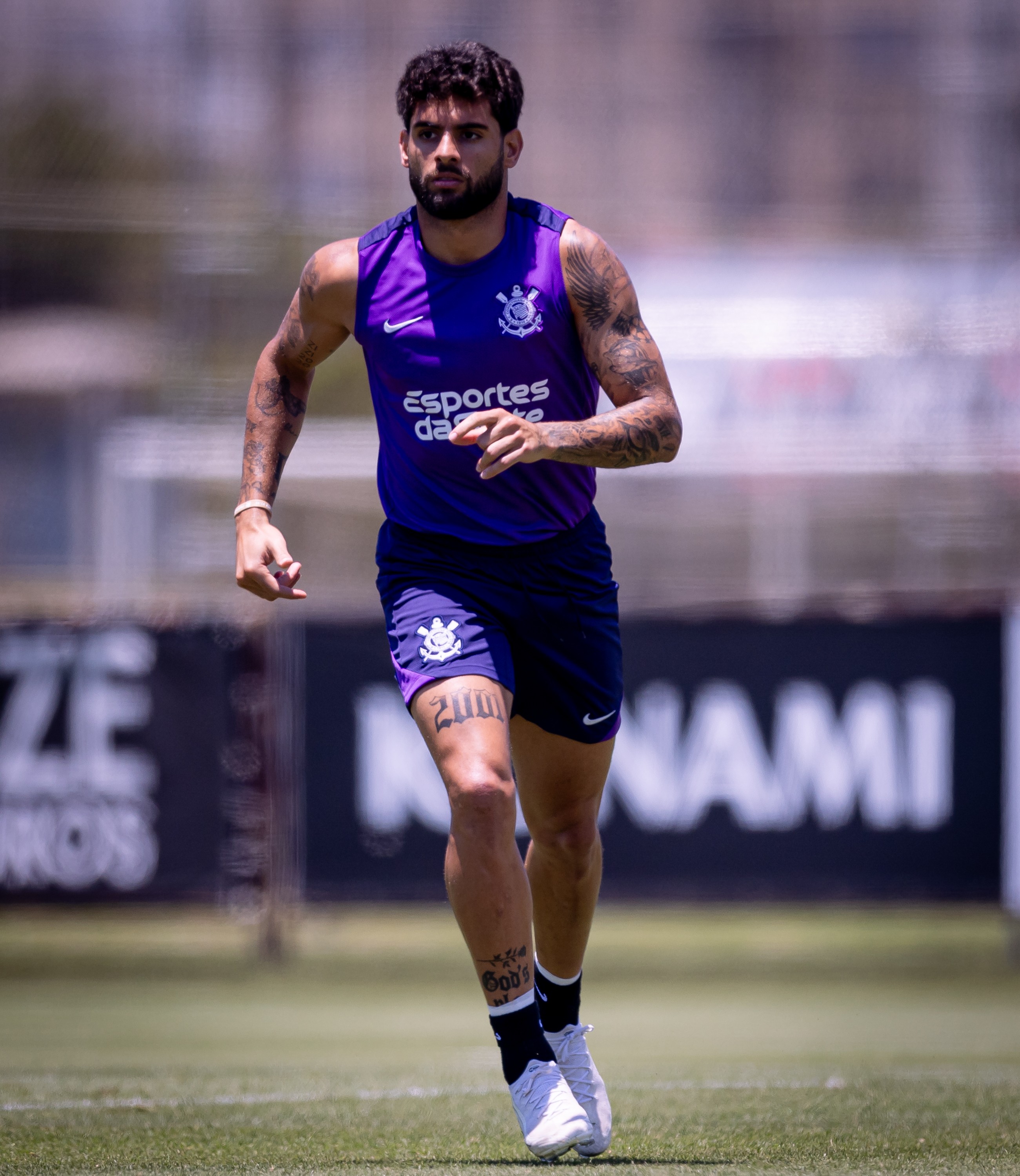 Vai jogar? Após deixar jogo com dores, Yuri Alberto retorna ao CT e vira dúvida no Corinthians