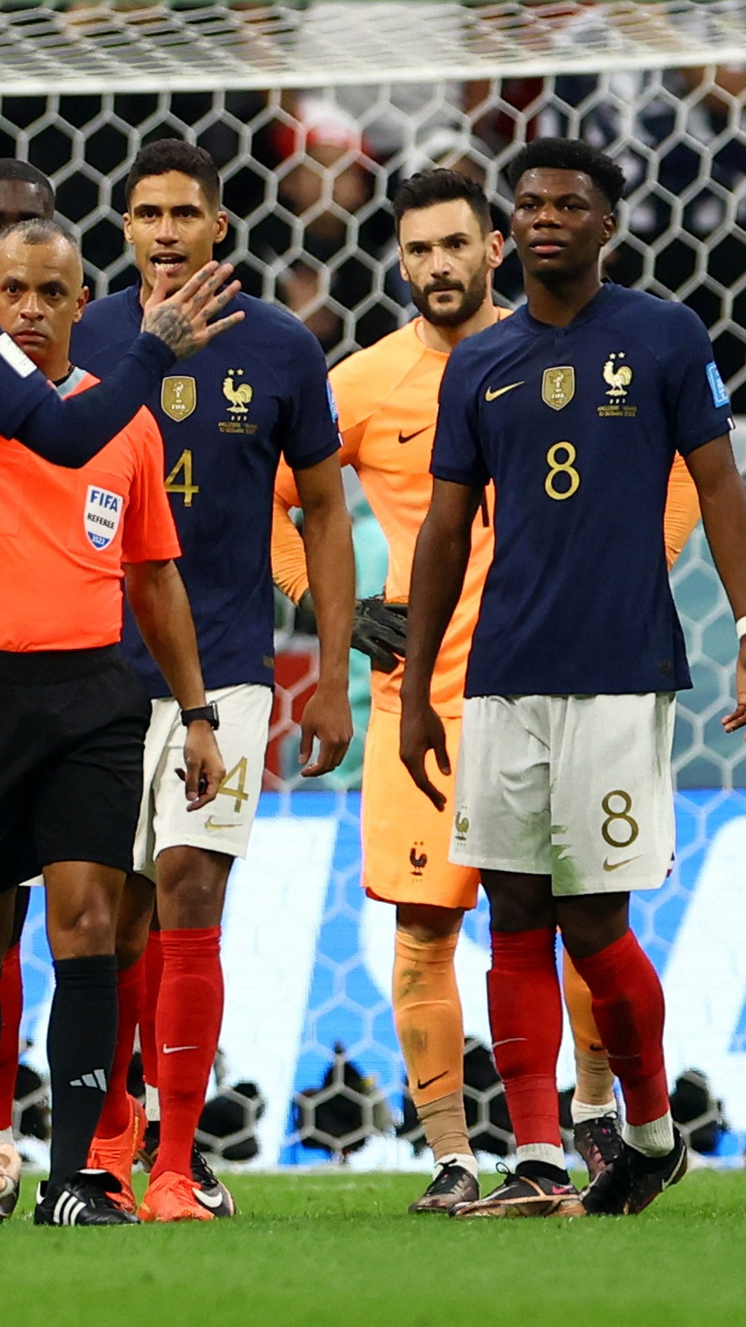 Árbitro brasileiro é escalado para duelo entre França e Inglaterra, pelas  quartas de final da Copa - Folha PE